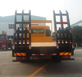 东风天锦平板车_10-15吨平板运输车_CLW5164TPBD5型平板运输车
