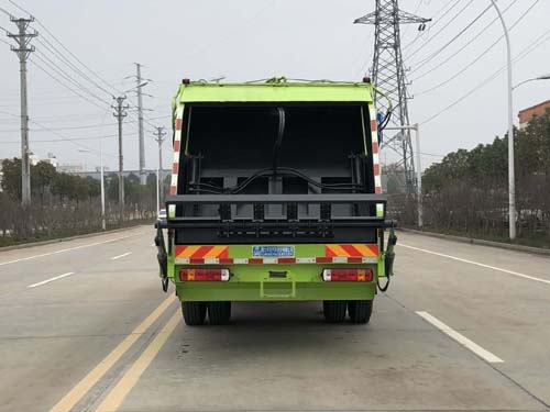 13方福田瑞沃压缩垃圾车 CLW5180ZYS6ZS型压缩式垃圾车